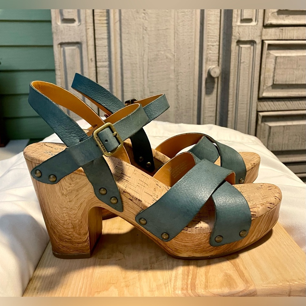 *EUC* Kork-Ease Leather & Cork Wedge Sandals - Womens Sz 8 M - Blue - KE0012513 - Picture 2 of 10